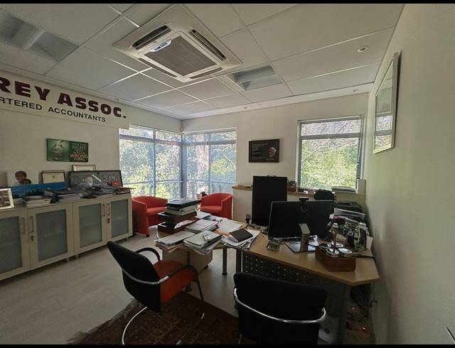 415M² BUILDING TO LET IN NEWLANDS